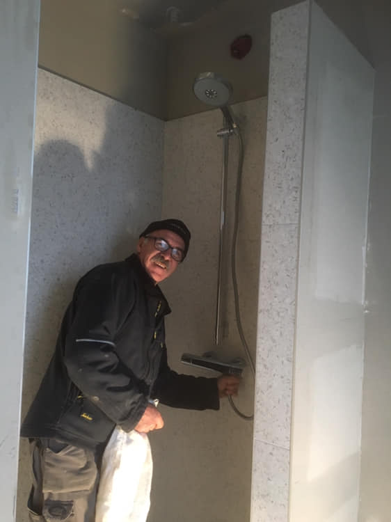 Nieuwe badkamer — VT Verwarming Sanitair Ledeberg
